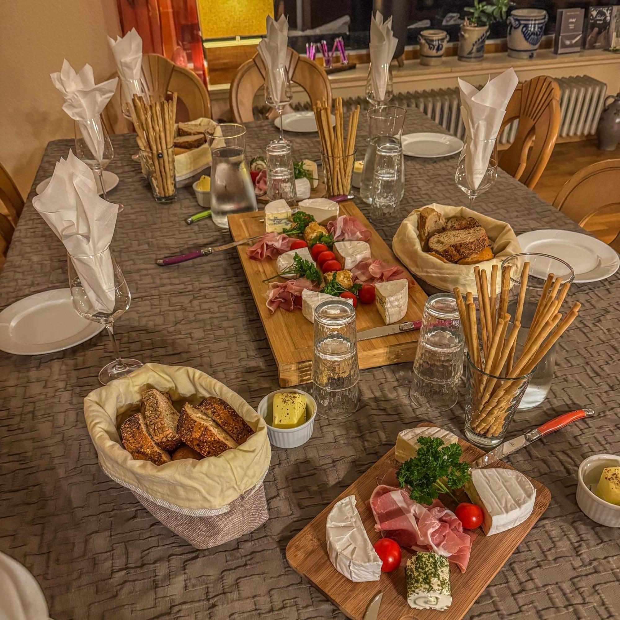 Weingut Tiliahof Bed & Breakfast Brauneberg Exterior foto