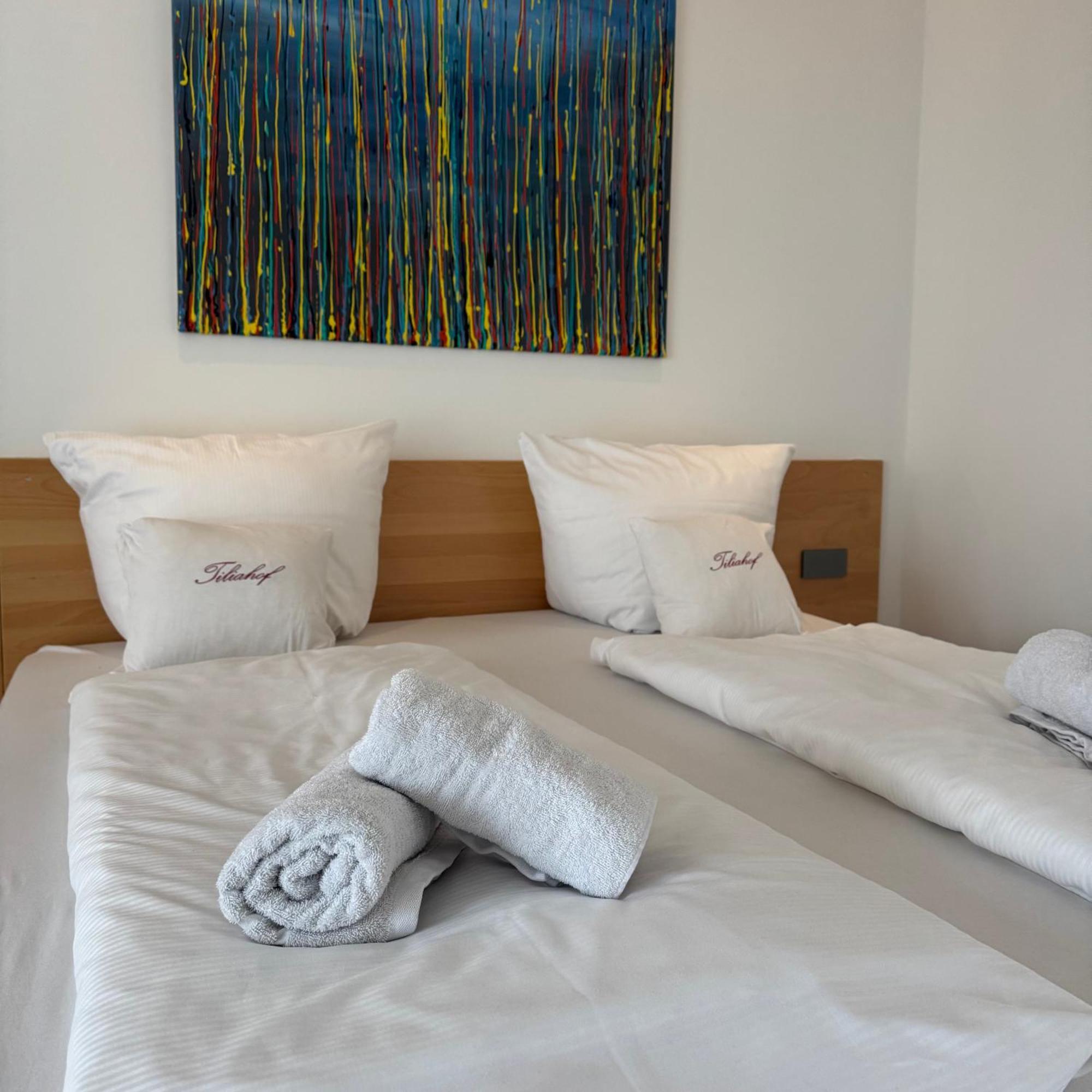Weingut Tiliahof Bed & Breakfast Brauneberg Exterior foto